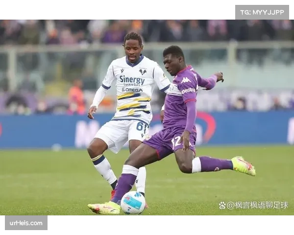 消息：维罗纳2-2战平佛罗伦萨，比赛因两次长时间VAR审核导致转播时段严重超时